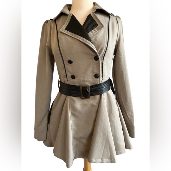 Double Zero Taupe Trench Coat w/Flared Silhouette & faux leather trim Size Small - Picture 3 of 15